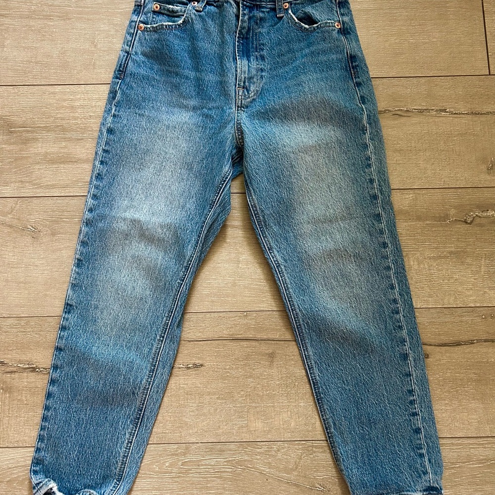 GAP Mom Jean High Rise